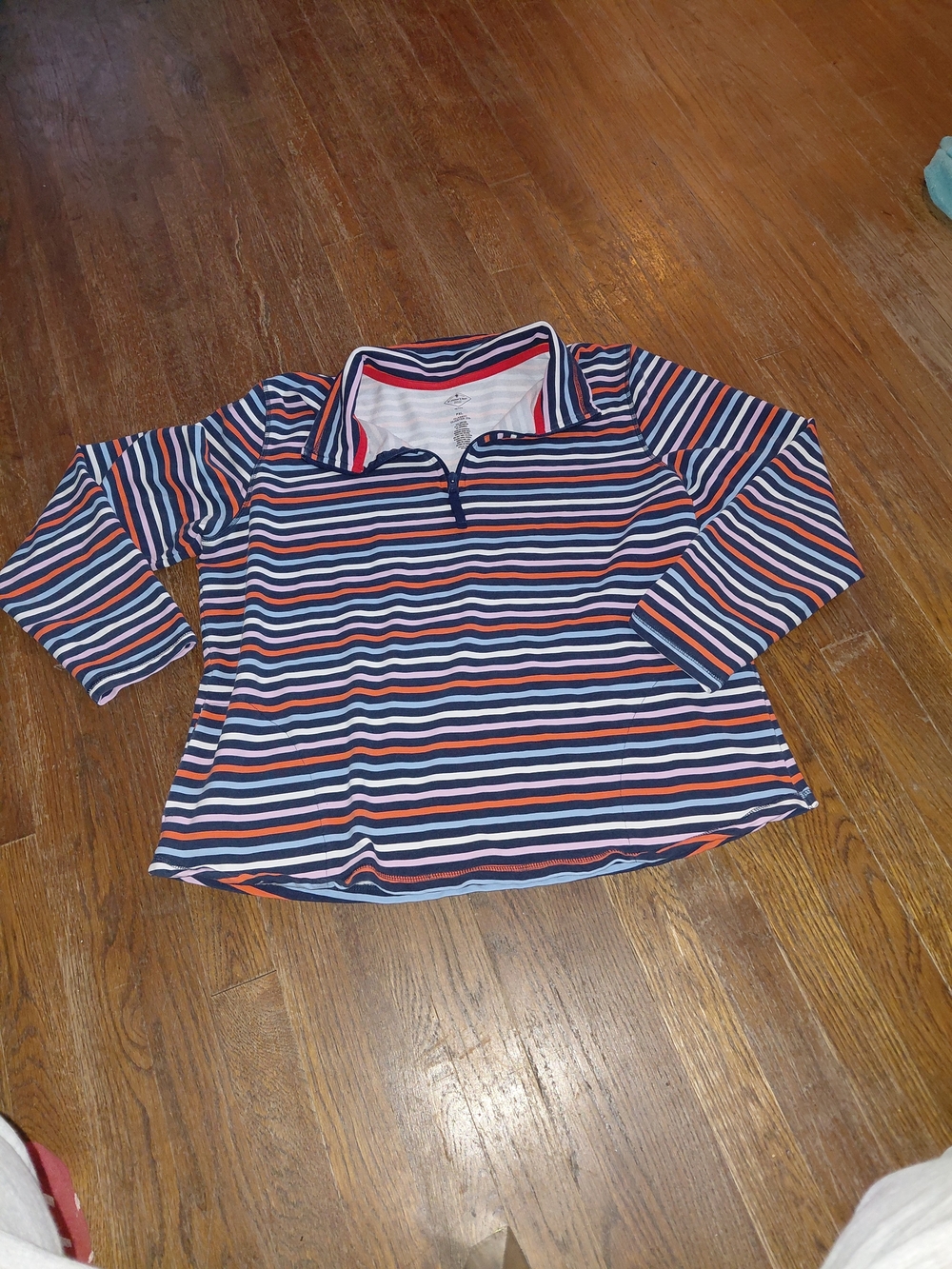 St JOHN'S BAY PETITE SHIRT